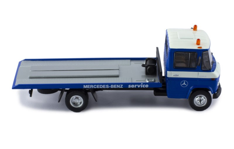 CLC489N MERCEDES-BENZ L608 D (WINCH TRUCK) BLUE 1980