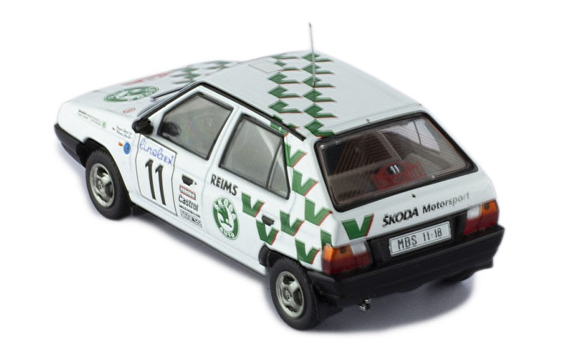 RAC414B SKODA FAVORIT 136L #11 E.TRINER - J.KLIMA RALLYE MONTE-CARLO 1993