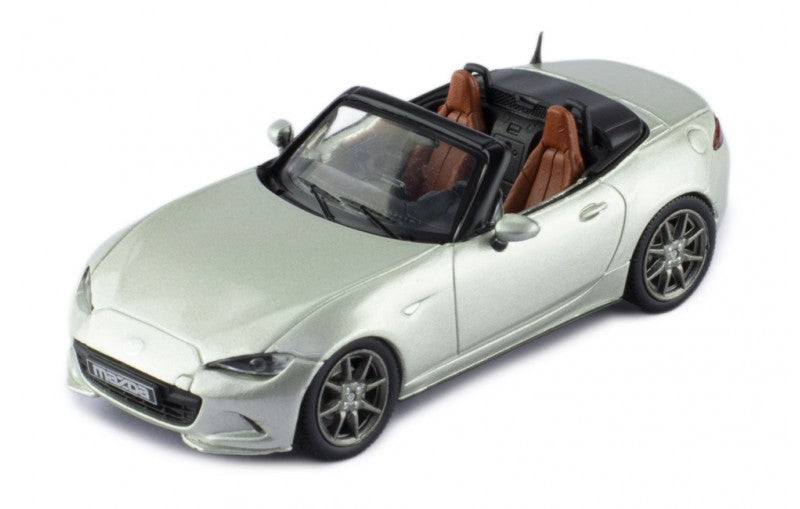 CLC487N MAZDA MX-5 ROADSTER 2019