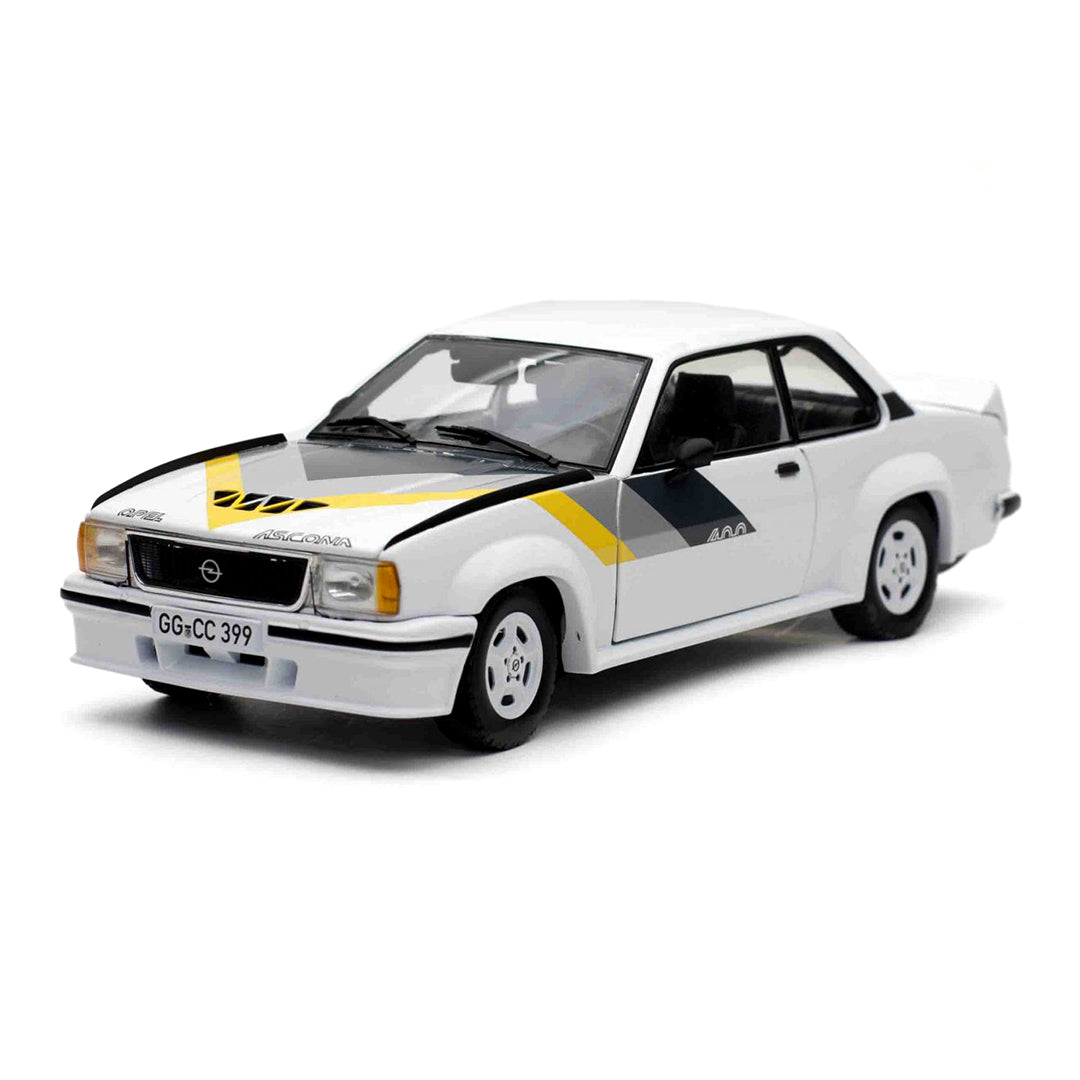 5399 オペル アスコナ 400 ストリートカー ホワイト